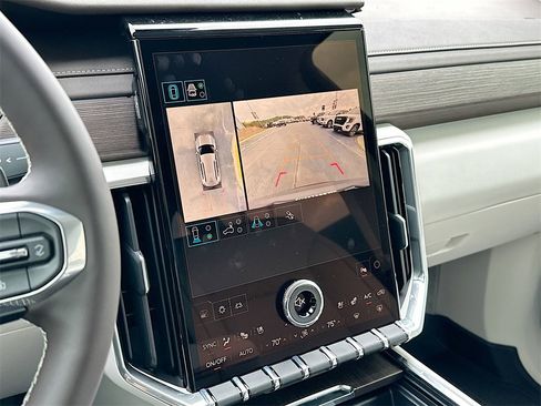 New 2026 GMC Acadia Denali w/ Super Cruise Package image 23