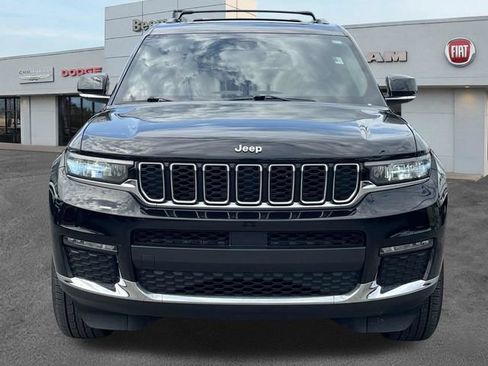 Used 2021 Jeep Grand Cherokee L Limited AWD/4WD image 2