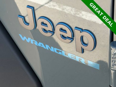Used 2025 Jeep Wrangler Unlimited Sport S 4xe AWD/4WD image 11