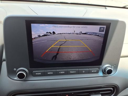 Used 2022 Hyundai Kona SEL AWD/4WD image 8