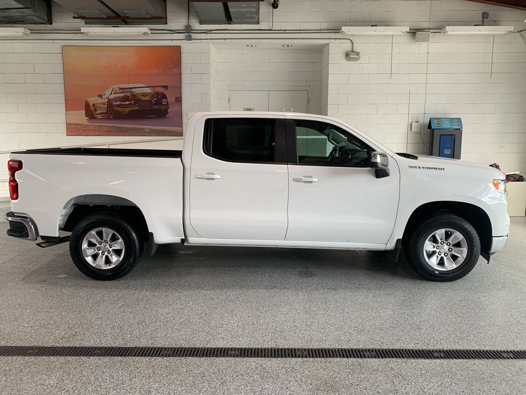 Used 2025 Chevrolet Silverado 1500 LT RWD image 10
