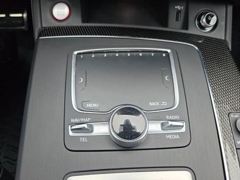 Used 2020 Audi SQ5 Premium Plus w/ Premium Plus Package image 35