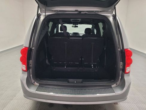 Used 2017 Dodge Grand Caravan GT image 29