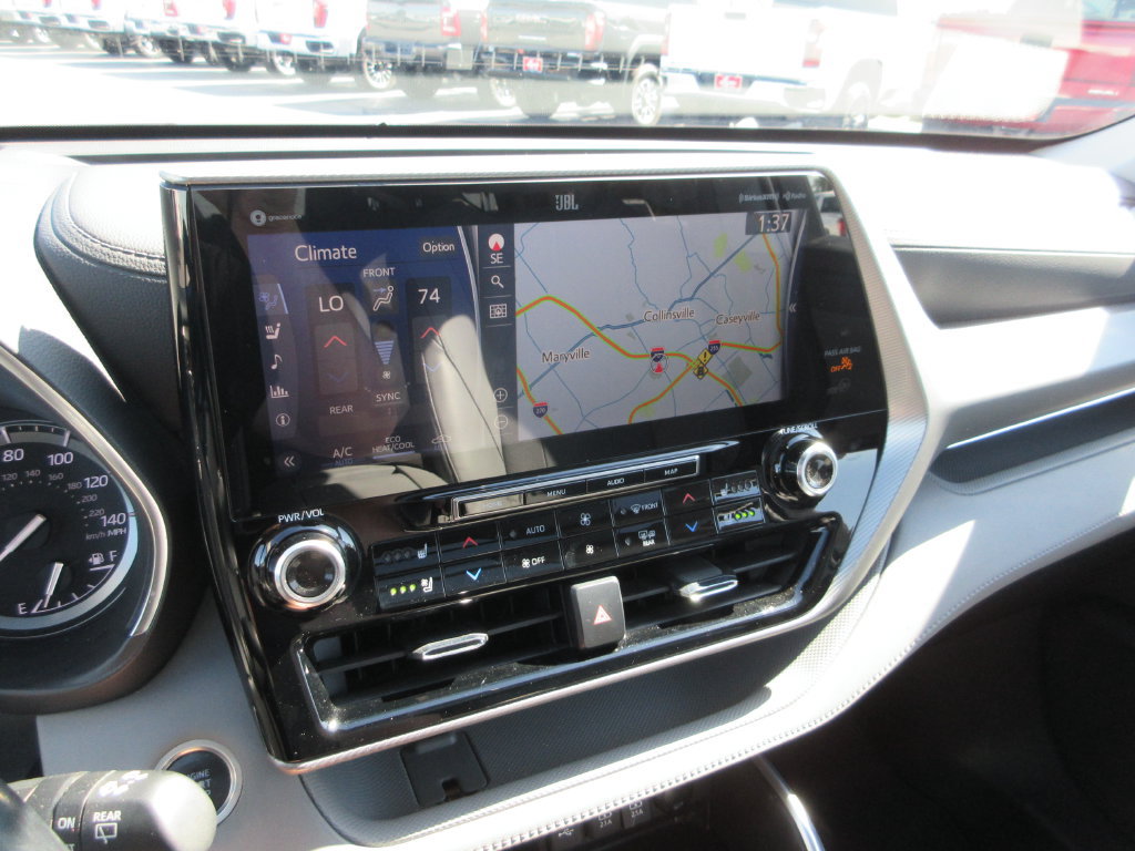 Used 2021 Toyota Highlander Platinum AWD/4WD image 28