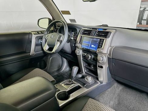Used 2024 Toyota 4Runner SR5 image 29