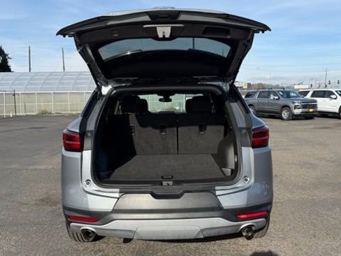 Used 2024 Chevrolet Blazer LT image 9