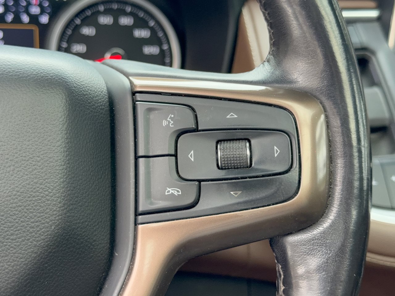 Used 2021 Chevrolet Tahoe High Country AWD/4WD image 19