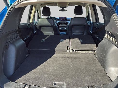 Used 2020 Ford Escape SEL FWD image 9