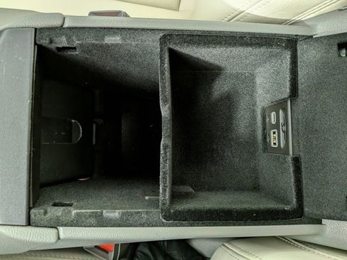 Certified 2023 Cadillac XT5 Premium Luxury w/ LPO, Floor Liner Package image 28