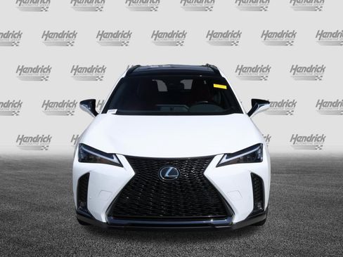 Used 2023 Lexus UX 250h F Sport FWD image 3