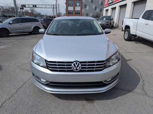 Used 2015 Volkswagen Passat 3.6 SEL Premium FWD image 3