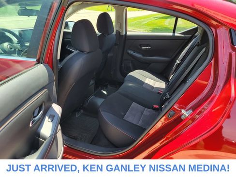 Used 2020 Nissan Sentra SR FWD image 15