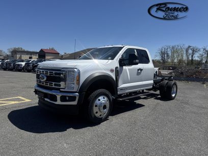New 2025 Ford F550 4x4 SuperCab Super Duty w/ XLT Value Package