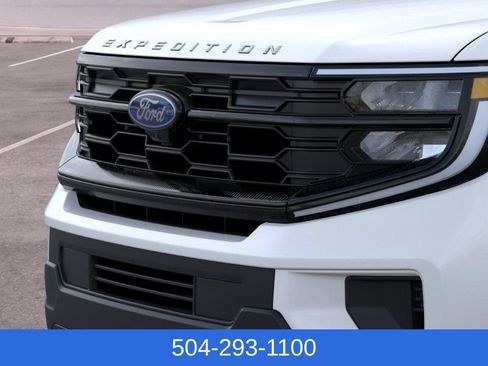 New 2026 Ford Expedition Max Active RWD image 19
