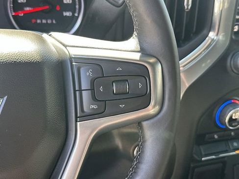 Used 2022 Chevrolet Silverado 1500 LT image 35