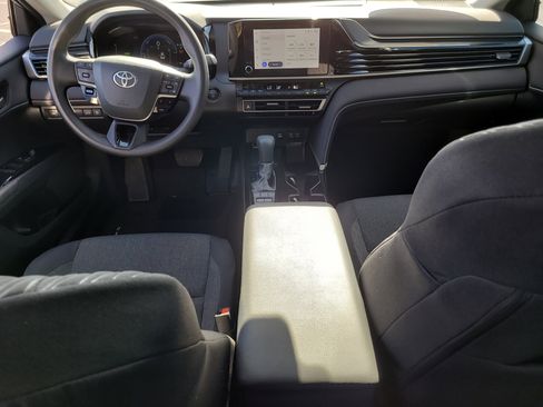 Certified 2025 Toyota Camry LE w/ Convenience Package image 14