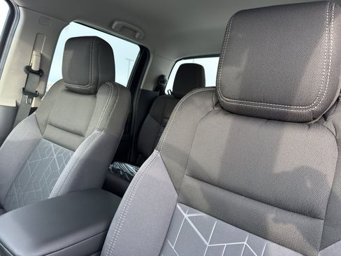 New 2026 Nissan Frontier SV image 27