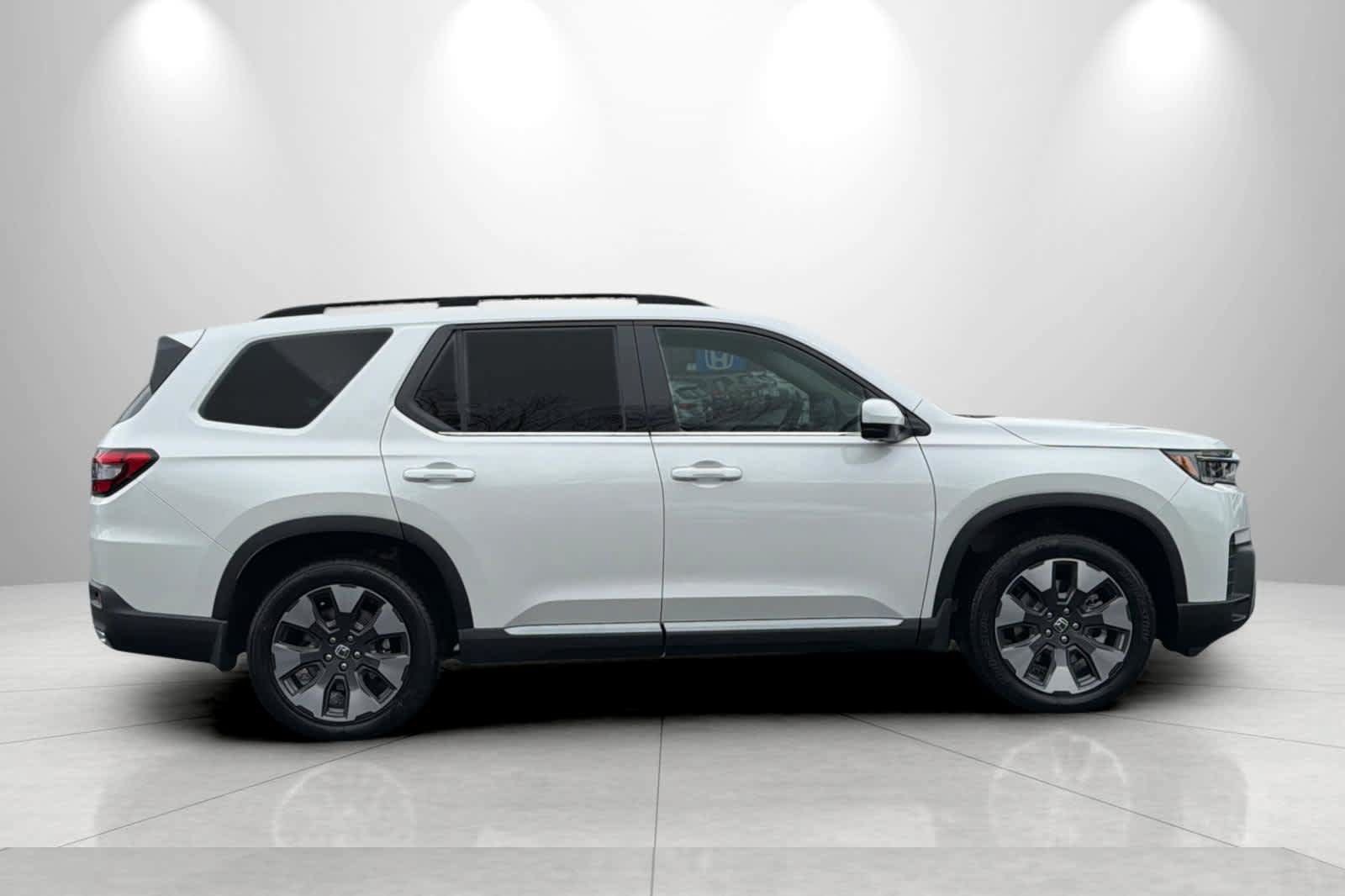 New 2026 Honda Pilot Elite image 8