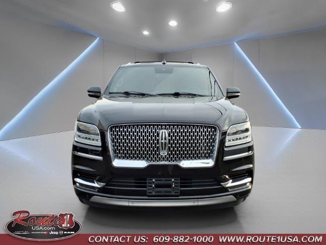 Used 2021 Lincoln Navigator L Reserve w/ Luxury Package AWD/4WD image 9