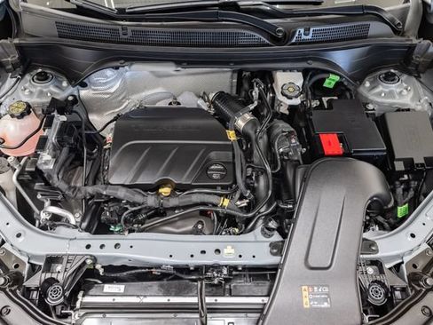 Used 2025 Buick Envista Avenir FWD image 3