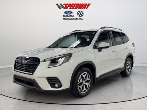 Certified 2024 Subaru Forester Premium AWD/4WD image 12