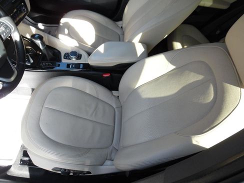 Used 2016 BMW X1 xDrive28i w/ Premium Package image 10