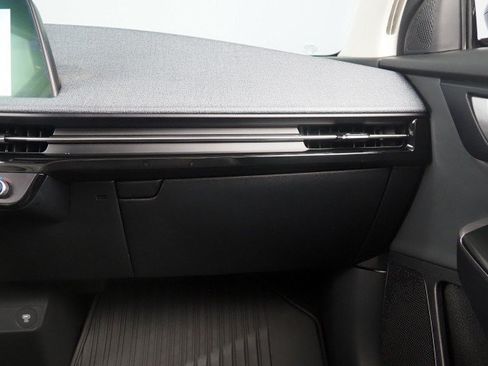 Used 2024 Kia EV6 Light RWD image 39