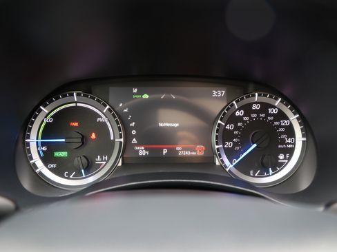 Used 2025 Toyota Highlander XLE AWD/4WD image 17