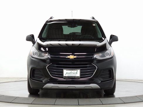 Used 2019 Chevrolet Trax LT image 2