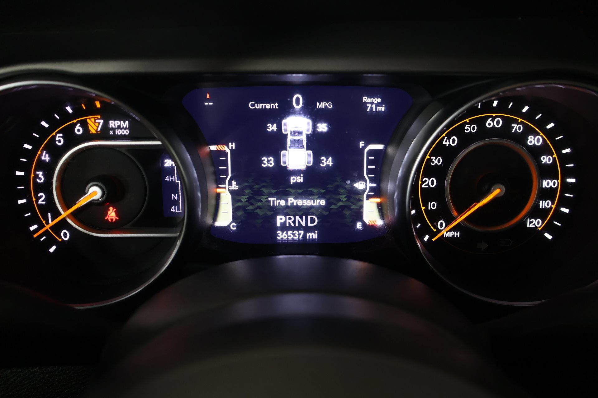 Used 2023 Jeep Gladiator Sport AWD/4WD image 4