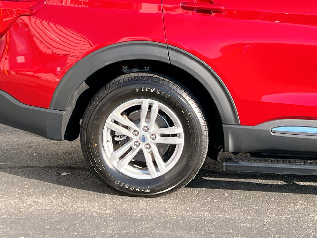 Used 2024 Ford Explorer XLT w/ Class IV Trailer Tow Package AWD/4WD image 39