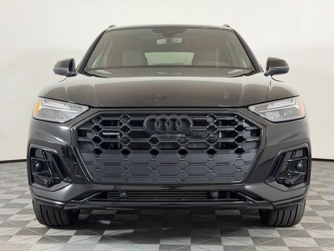 Used 2025 Audi Q5 e Premium Plus w/ Premium Plus Package AWD/4WD image 6