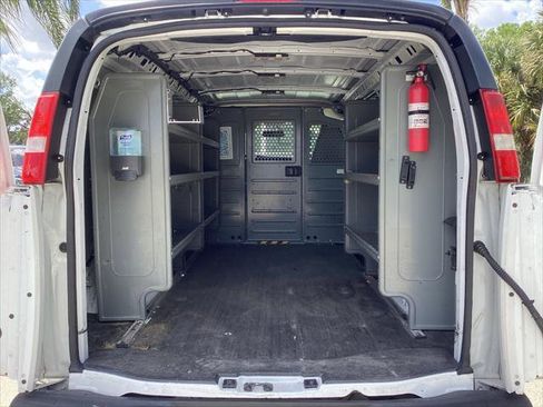 Used 2020 Chevrolet Express 2500 w/ Driver Convenience Package image 22
