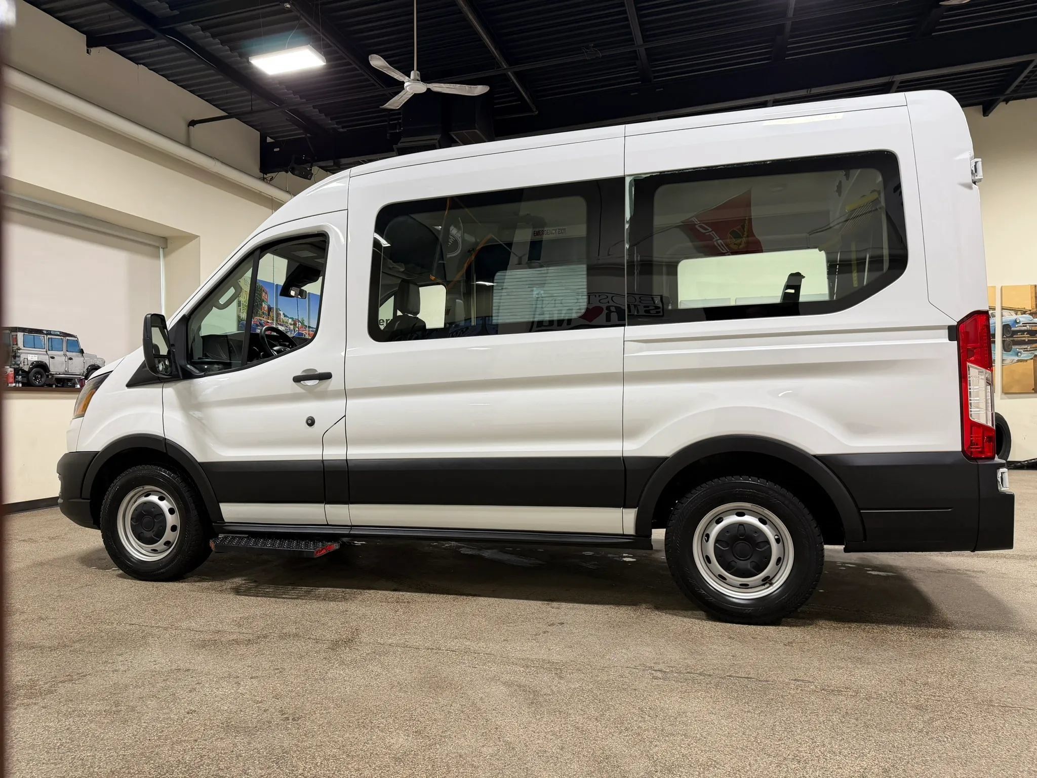 Used 2020 Ford Transit 150 Medium Roof RWD image 9