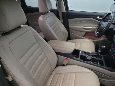 Used 2017 Ford Escape Titanium image 21