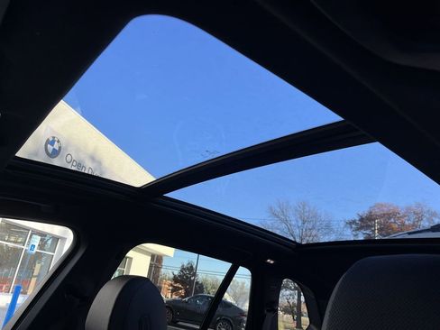 New 2026 BMW X5 xDrive40i w/ M Sport Package image 22