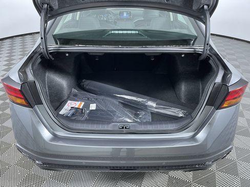 Used 2025 Nissan Altima 2.5 SR AWD/4WD image 22