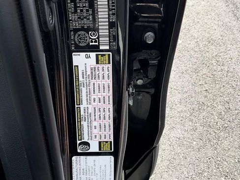 Used 2026 Toyota Corolla Cross L FWD image 32
