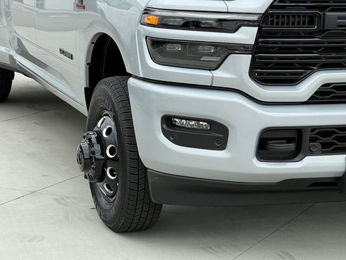 New 2026 RAM 3500 Laramie AWD/4WD image 12