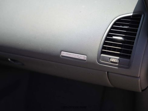 Used 2011 Audi R8 V10 image 44