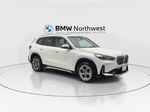 Used 2023 BMW X1 xDrive28i w/ Premium Package image 6