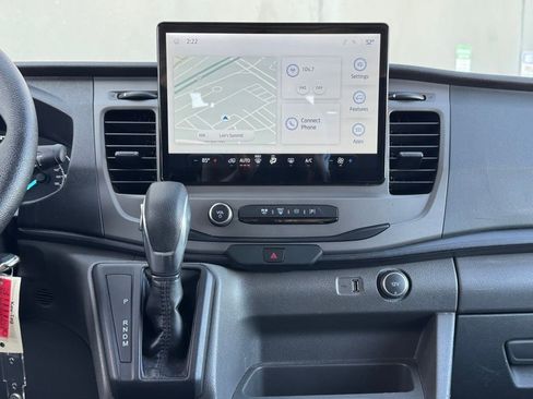 Used 2022 Ford Transit 350 XLT image 18