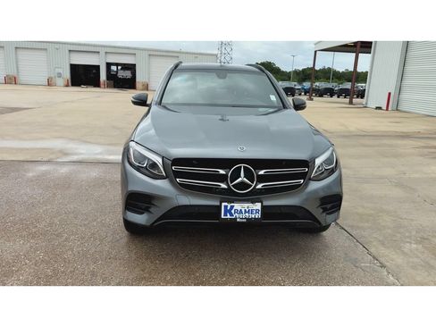 Used 2019 Mercedes-Benz GLC 300 image 3