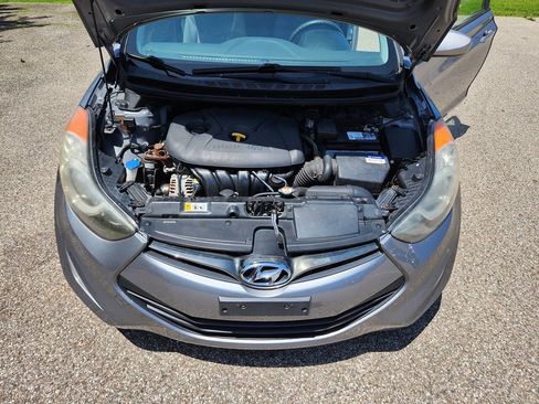 Used 2013 Hyundai Elantra FWD image 21