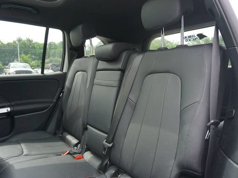 Used 2023 Mercedes-Benz GLB 250 4MATIC image 14