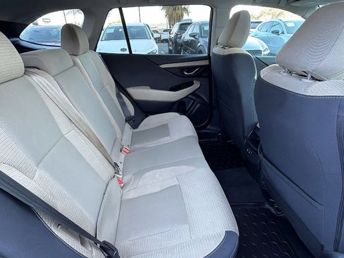 Used 2021 Subaru Outback Premium image 33