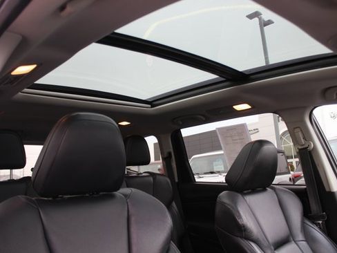 Used 2019 Subaru Ascent Limited image 34