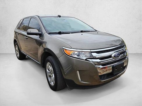 Used 2014 Ford Edge SEL w/ Equipment Group 204A image 3