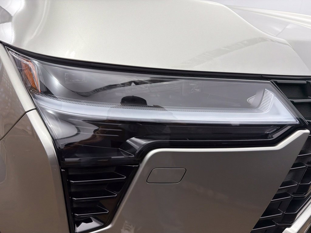 New 2026 Lexus GX 550 w/ Cold Area Package AWD/4WD image 24