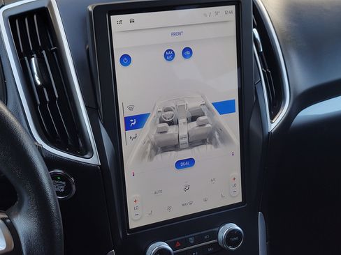 Used 2024 Ford Edge SEL image 19